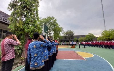 Upacara Bendera Peringatan Hari Sumpah Pemuda SMP Negeri 4 Sewon Tahun 2025