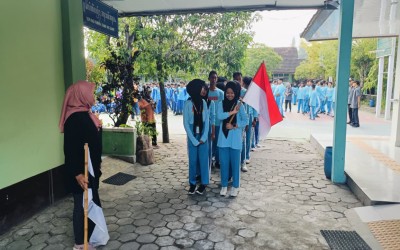 Bekerja Sama dan Bersatu Padu dalam Peringatan Haornas ke-42 Tahun 2025 SMP Negeri 4 Sewon